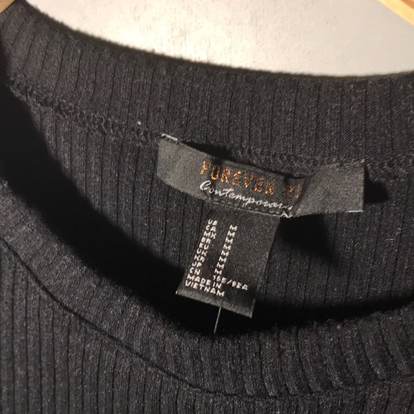 Bodycon dress - Picture 2 of 3